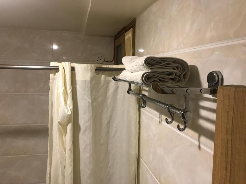 Hotel City Square Hisār Kültér fotó