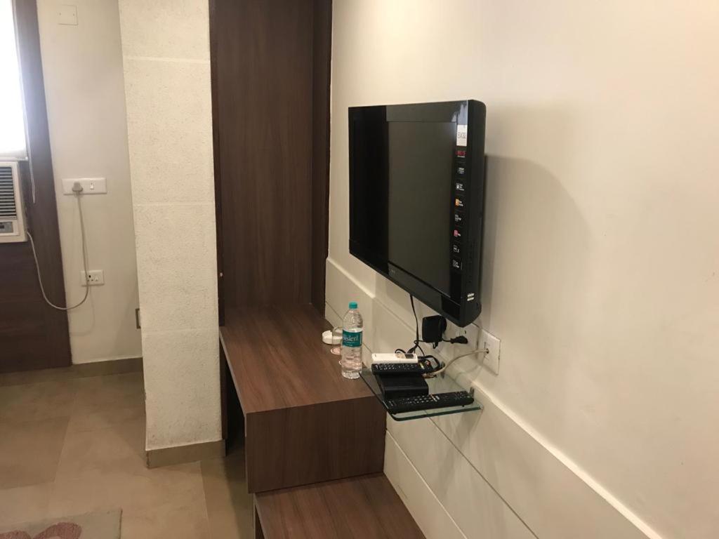 Hotel City Square Hisār Kültér fotó