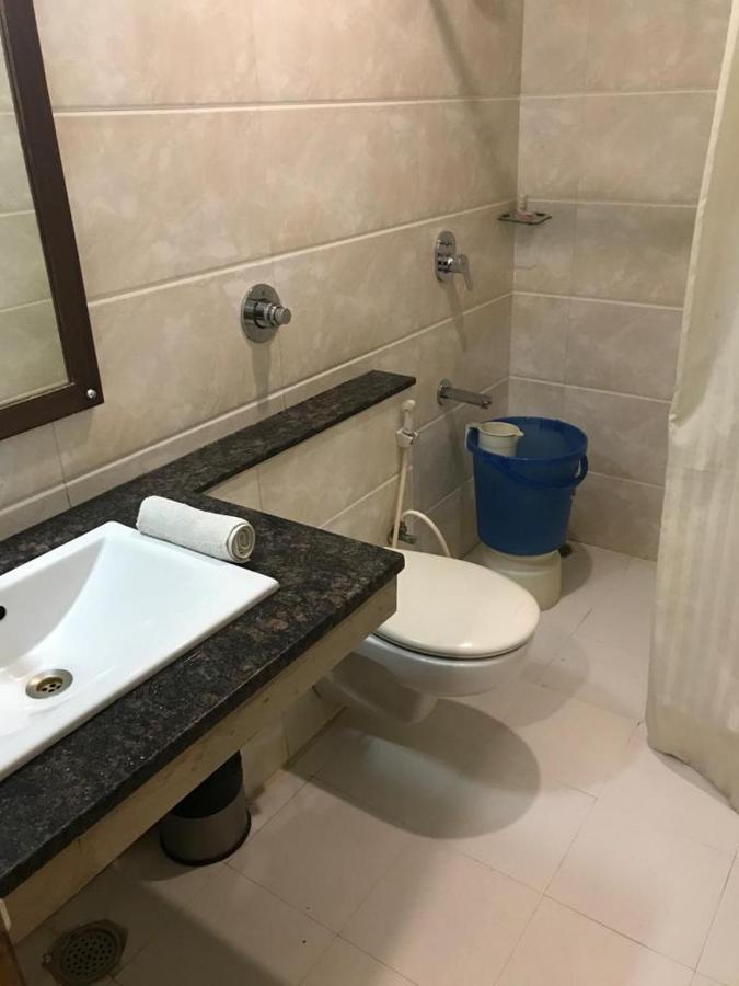 Hotel City Square Hisār Kültér fotó